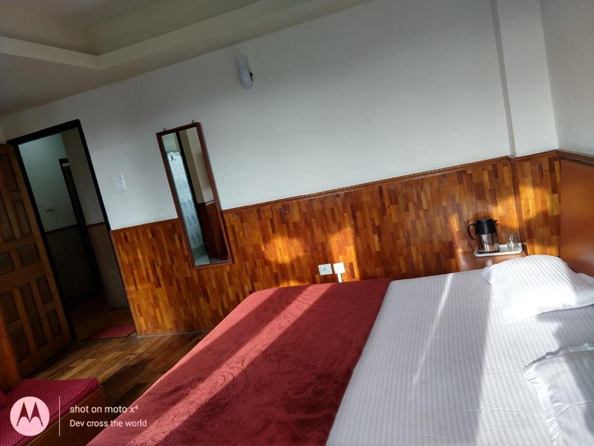 Bon Hotel Crystal Palace Gangtok Exterior photo